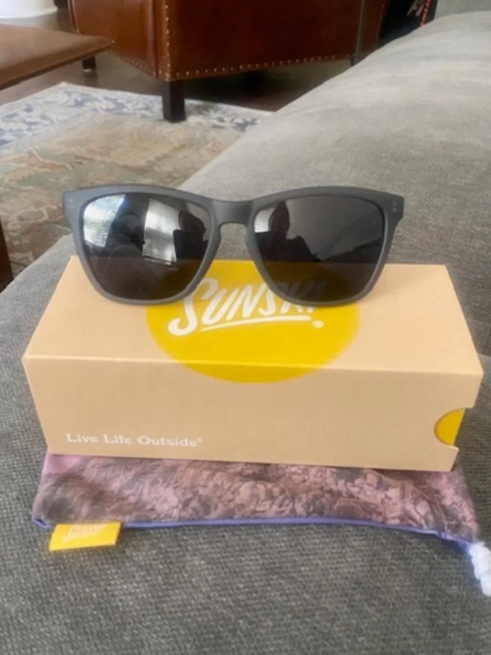 Sunski Polarized Sunglasses - Grey Black